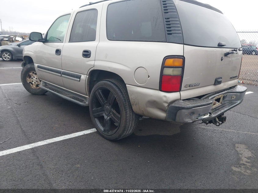 1GNEC13Z55R254570 2005 CHEVROLET TAHOE photo no. 3