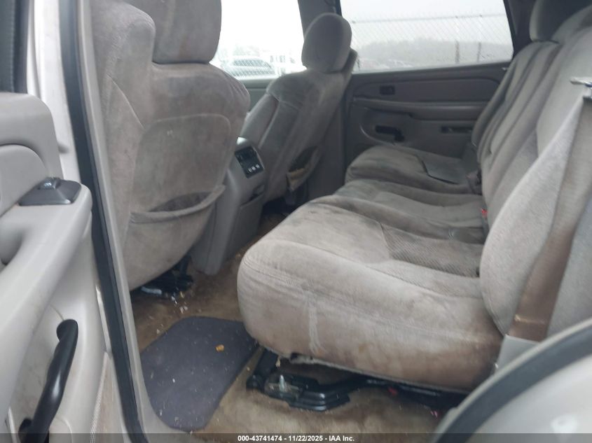 2005 Chevrolet Tahoe Ls VIN: 1GNEC13Z55R254570 Lot: 43741474