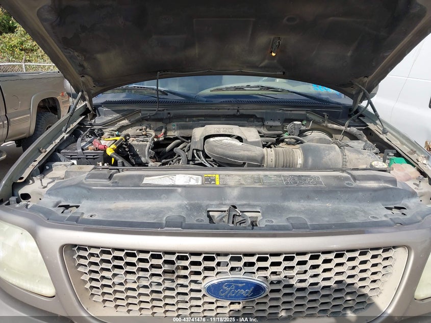 2002 Ford F-150 Lariat/Xlt VIN: 1FTRW08L42KD59377 Lot: 43741476