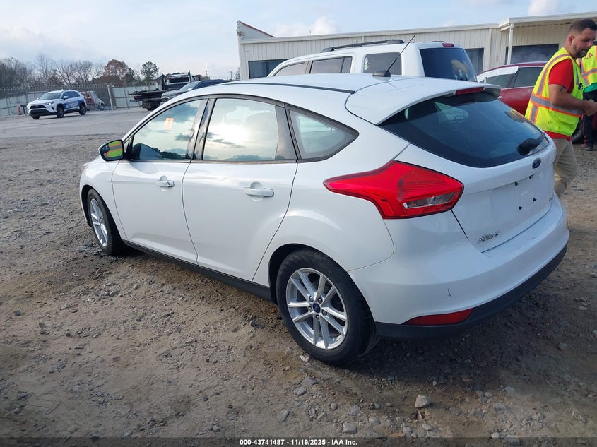 1FADP3K26JL290781 2018 FORD FOCUS photo no. 3