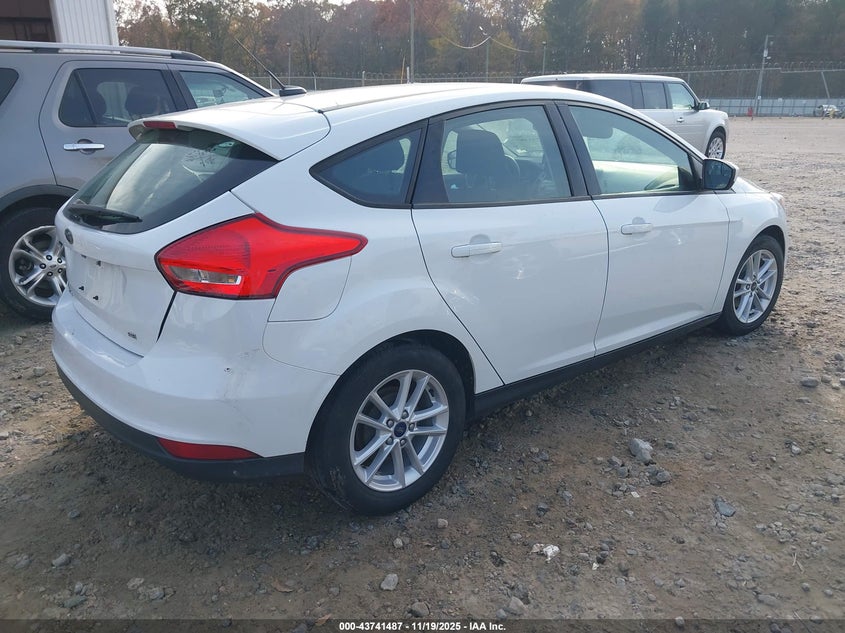1FADP3K26JL290781 2018 FORD FOCUS photo no. 4