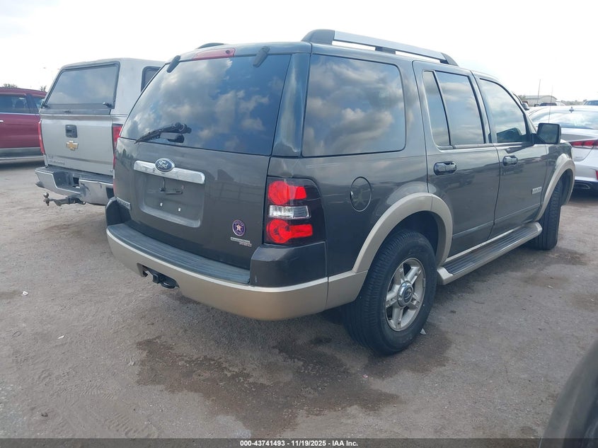 1FMEU64E06UA47769 2006 FORD EXPLORER photo no. 4