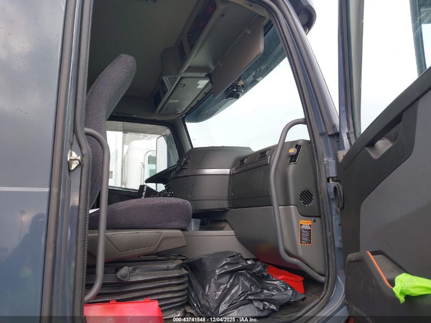 2022 Volvo Vnl VIN: 4V4NC9UG6NN313996 Lot: 43741548