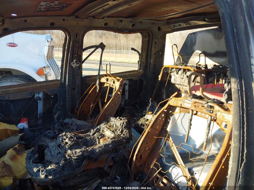 2015 Ram 5500 Chassis Tradesman/Slt/Laramie VIN: 3C7WRNEL0FG689528 Lot: 43741549