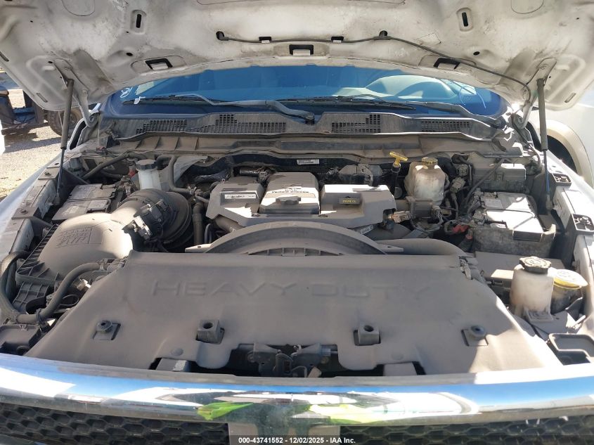 2016 Ram 5500 Chassis Tradesman/Slt VIN: 3C7WRMCLXGG109748 Lot: 43741552