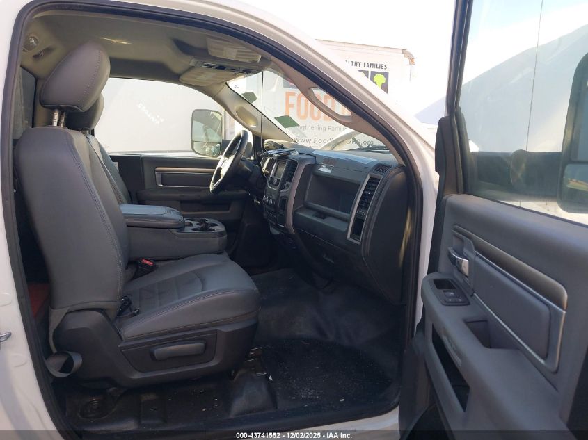 2016 Ram 5500 Chassis Tradesman/Slt VIN: 3C7WRMCLXGG109748 Lot: 43741552