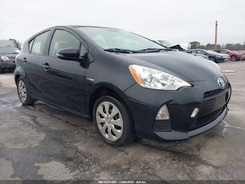 TOYOTA PRIUS C TWO