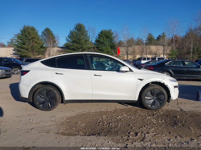 2026 Tesla Model Y Long Range Dual Motor All-Wheel Drive/Long Range Launch Series VIN: 7SAYGDEE2TA387988 Lot: 43741600