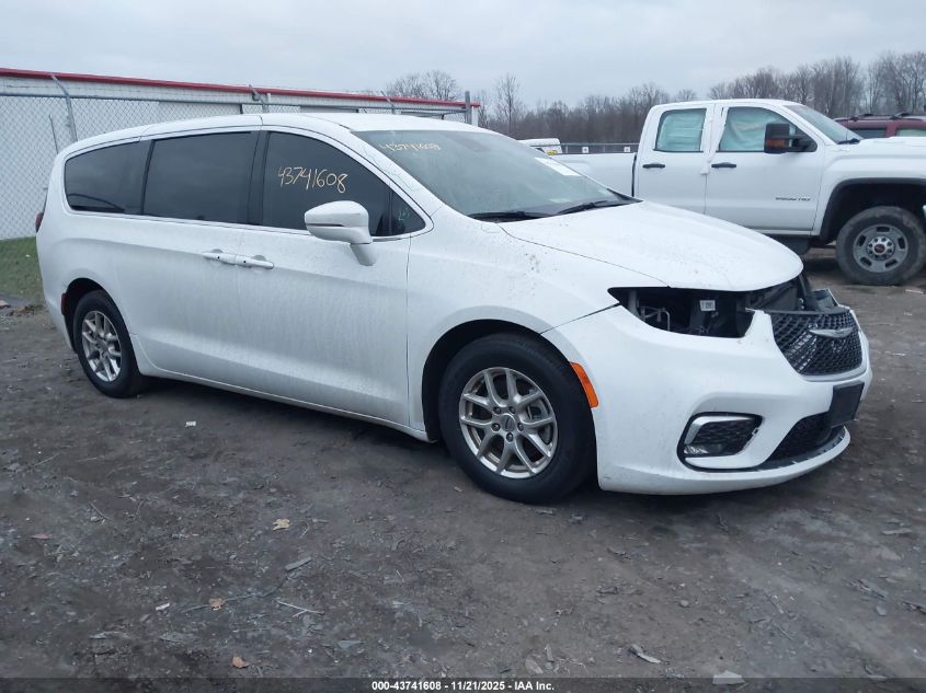 CHRYSLER PACIFICA TOURING L