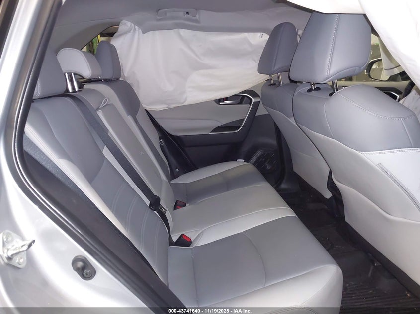 2T3A1RFV2SW584621 2025 TOYOTA RAV 4 photo no. 8