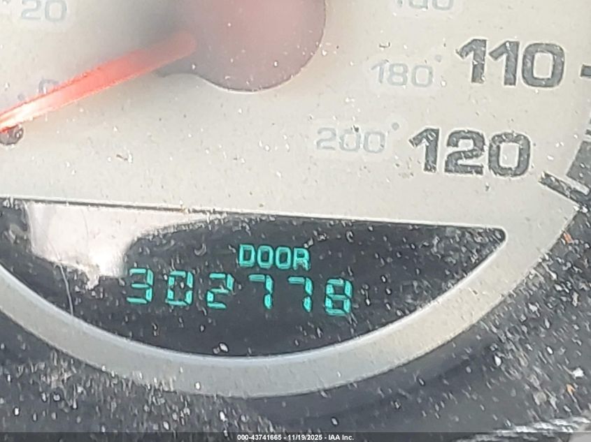 2000 Dodge Neon Highline VIN: 1B3ES46CXYD741139 Lot: 43741665