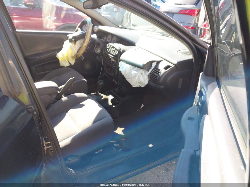 2000 Dodge Neon Highline VIN: 1B3ES46CXYD741139 Lot: 43741665