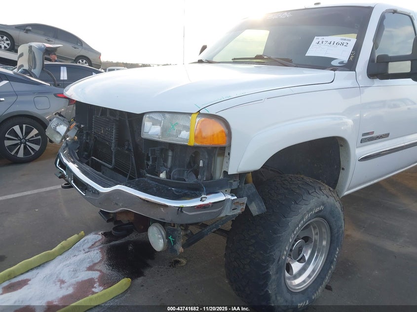 2003 GMC Sierra 2500Hd Sle VIN: 1GTHK29113E155216 Lot: 43741682