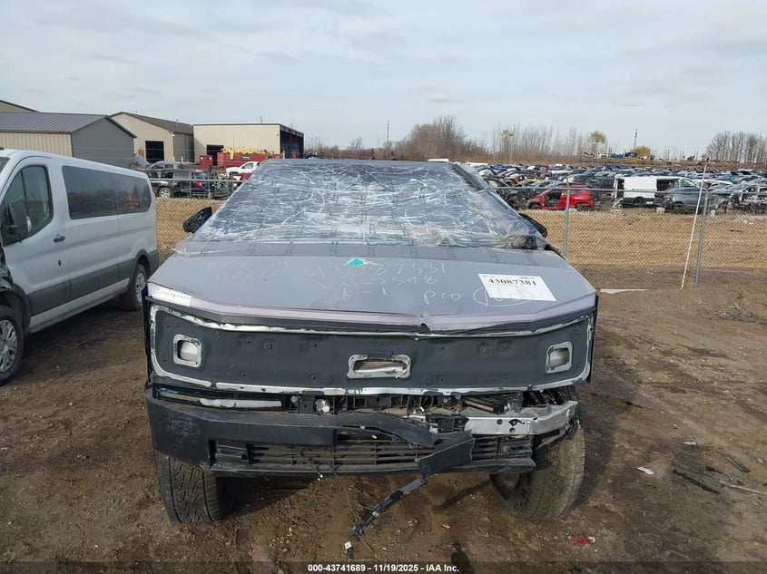 2025 Tesla Cybertruck All-Wheel Drive VIN: 7G2CEHED4SA072598 Lot: 43741689