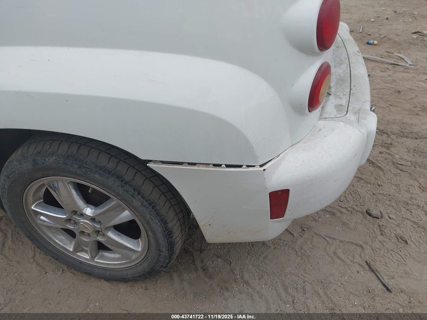 2008 Chevrolet Hhr Lt VIN: 3GNDA23D08S600411 Lot: 43741722