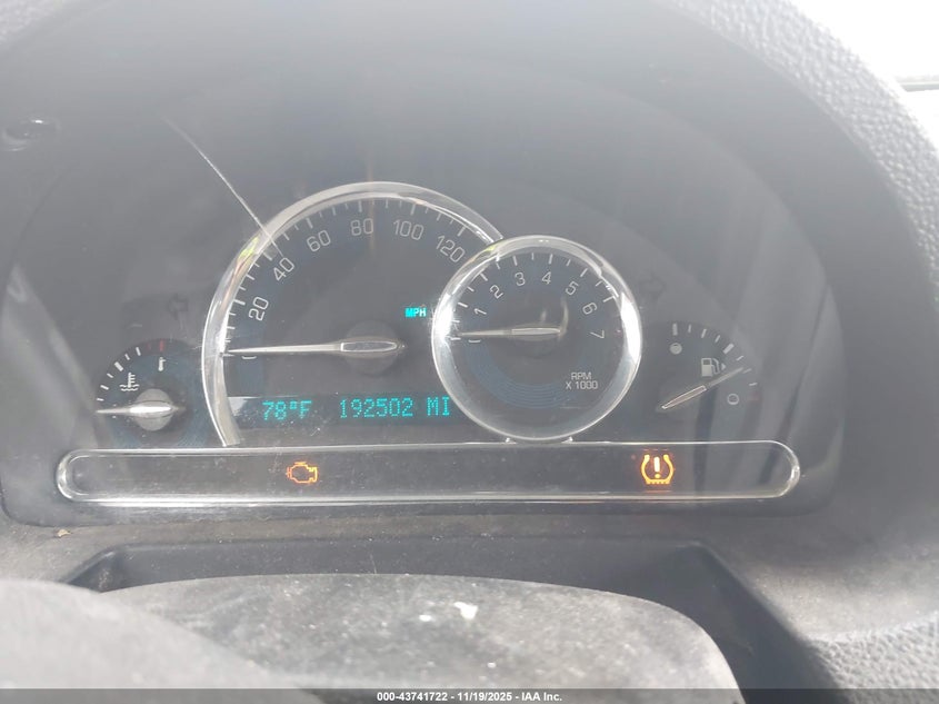 2008 Chevrolet Hhr Lt VIN: 3GNDA23D08S600411 Lot: 43741722