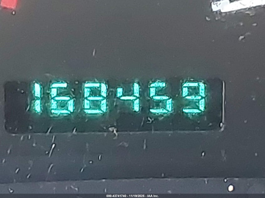 2000 Jeep Wrangler Sport VIN: 1J4FA49S4YP767138 Lot: 43741740