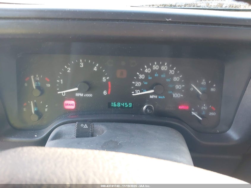 2000 Jeep Wrangler Sport VIN: 1J4FA49S4YP767138 Lot: 43741740