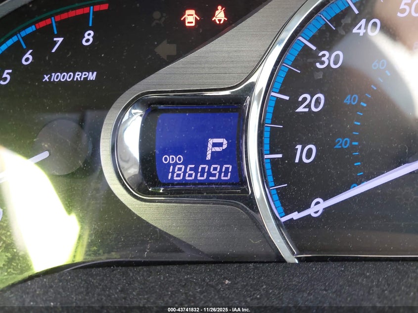 2013 Toyota Sienna Xle V6 8 Passenger VIN: 5TDYK3DC9DS338812 Lot: 43741832