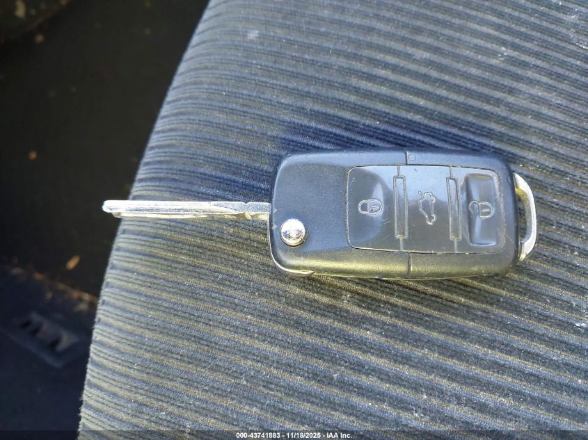 2002 Volkswagen Jetta Gls Tdi VIN: 3VWSP69M92M017258 Lot: 43741883