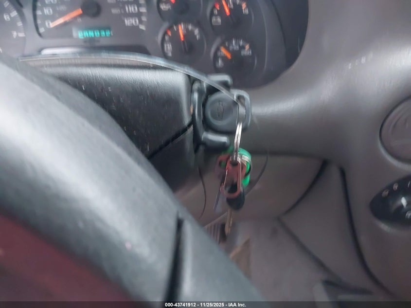 2003 Chevrolet Trailblazer Ls VIN: 1GNDS13S332156323 Lot: 43741912