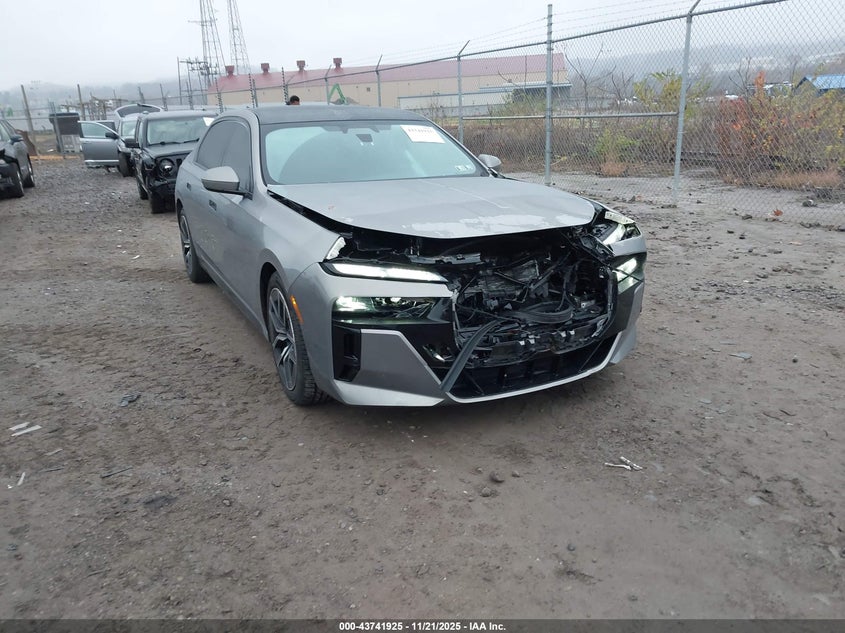 BMW 7 SERIES I XDRIVE