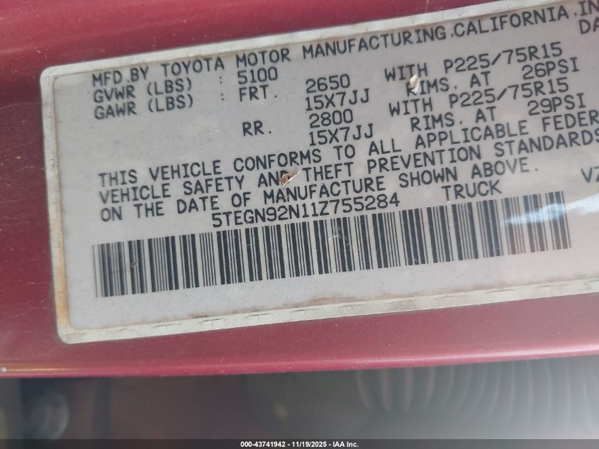 2001 Toyota Tacoma Prerunner V6 VIN: 5TEGN92N11Z755284 Lot: 43741942