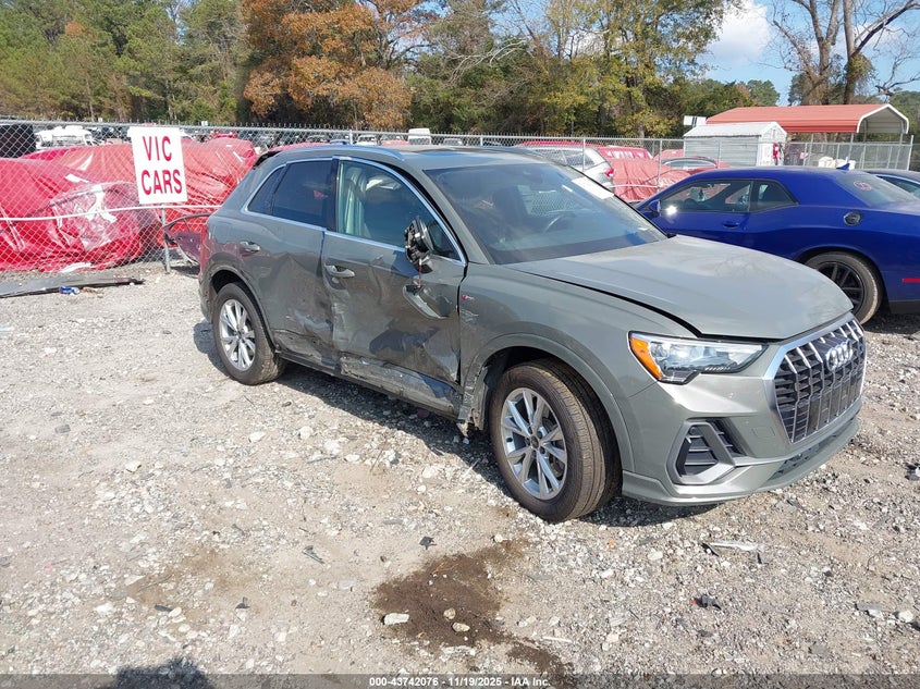 AUDI Q3 PREMIUM 45 TFSI S LINE QUATTRO TIPTRONIC