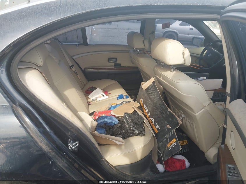 2007 BMW 750Li VIN: WBAHN83587DT67156 Lot: 43742091