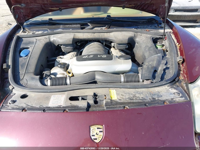 2004 Porsche Cayenne S VIN: WP1AB29P74LA68373 Lot: 43742093