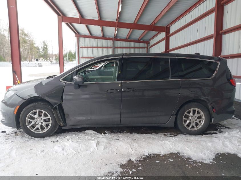 2017 Chrysler Pacifica Touring VIN: 2C4RC1DG0HR770874 Lot: 43742112