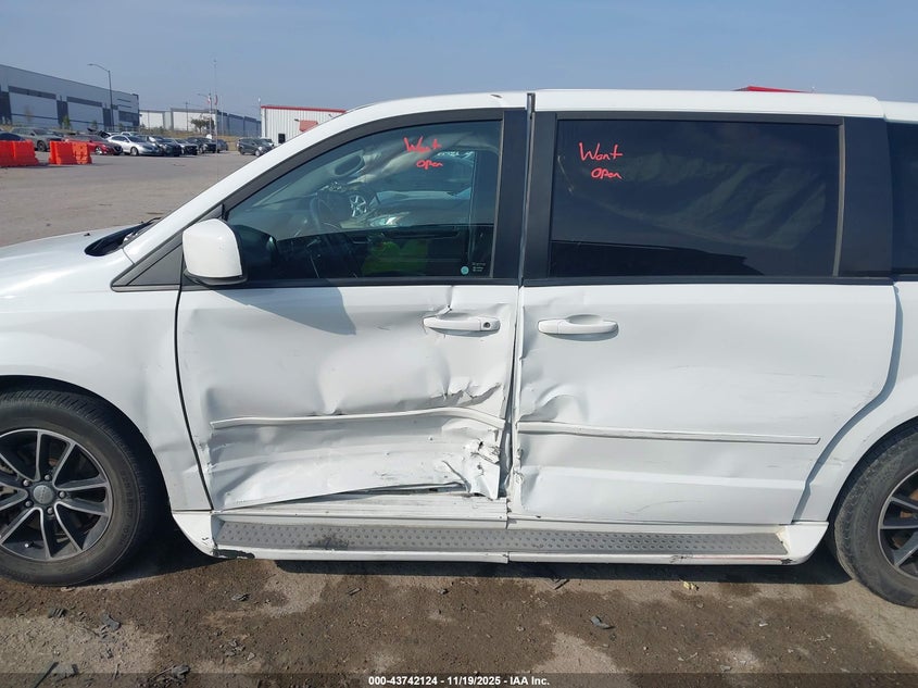 2016 Dodge Grand Caravan Se Plus VIN: 2C4RDGBG2GR124642 Lot: 43742124