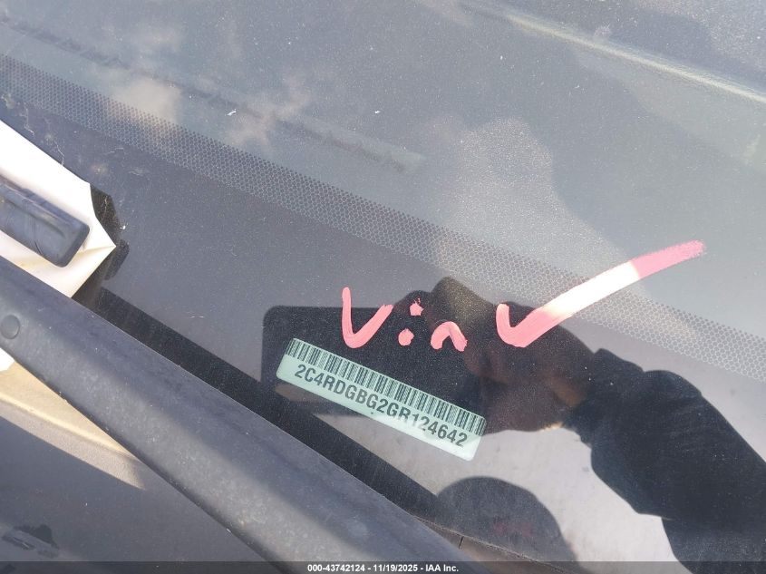 2016 Dodge Grand Caravan Se Plus VIN: 2C4RDGBG2GR124642 Lot: 43742124