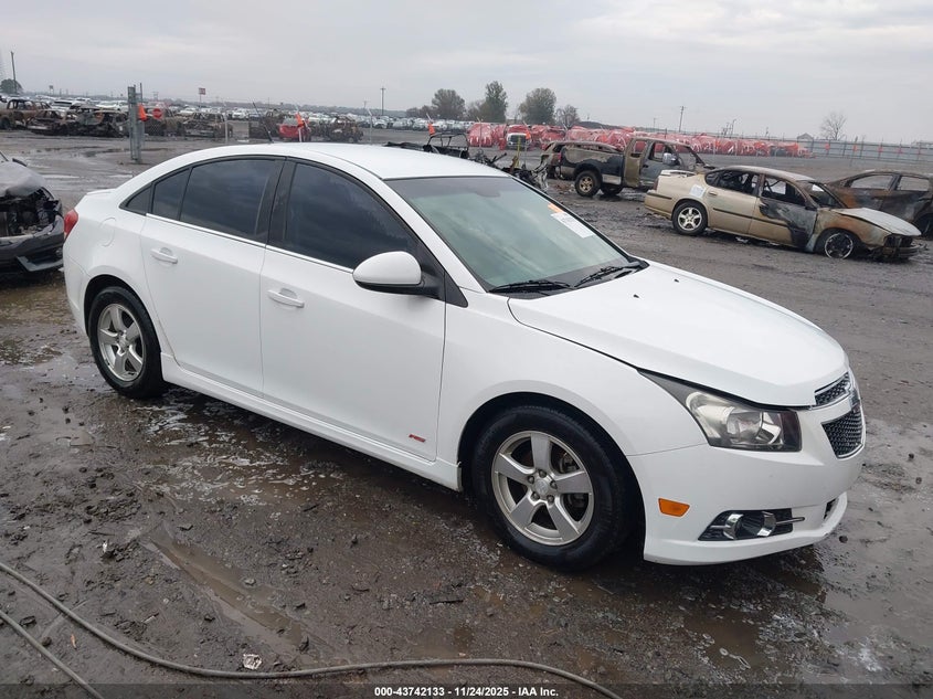 CHEVROLET CRUZE 1LT AUTO