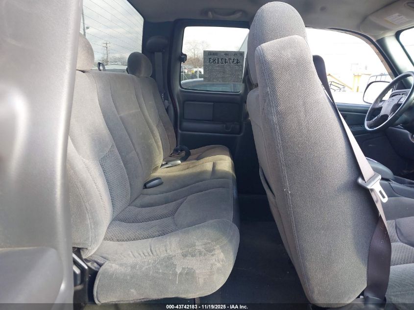 2004 Chevrolet Silverado 1500 Z71 VIN: 2GCEK19T141123870 Lot: 43742183