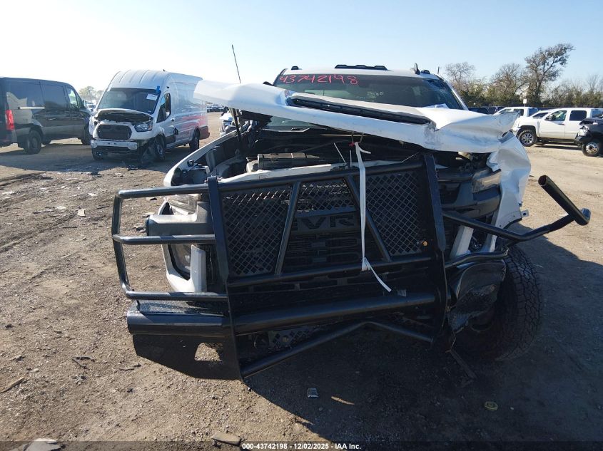2022 Chevrolet Silverado 3500Hd Chassis Work Truck VIN: 1GB4YSEY7NF290587 Lot: 43742198