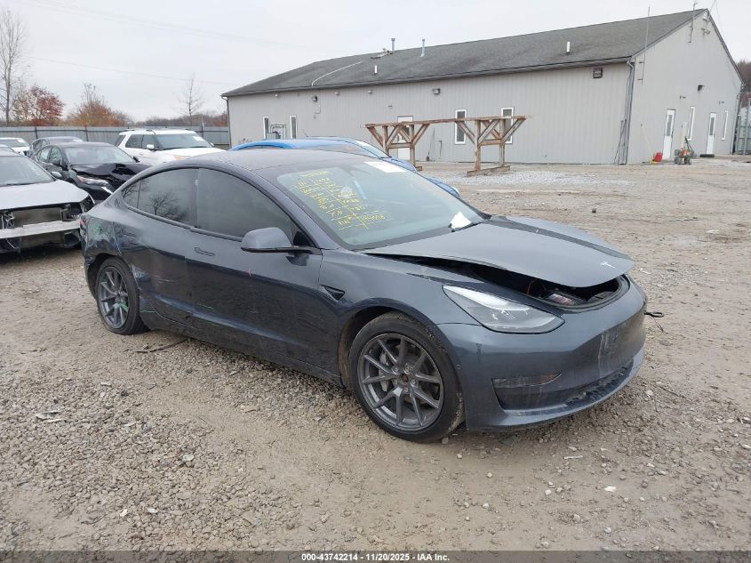 TESLA MODEL 3 LONG RANGE DUAL MOTOR ALL-WHEEL DRIVE