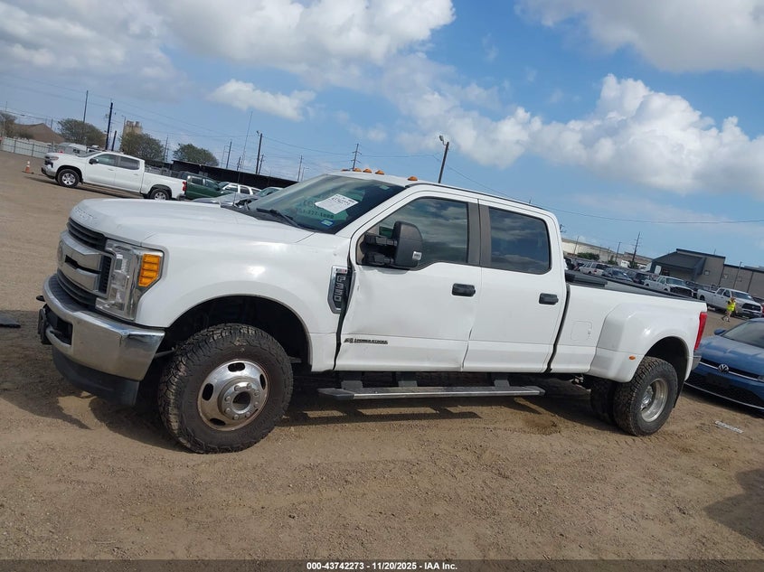 2017 Ford F-350 Xl VIN: 1FT8W3DT9HEF24558 Lot: 43742273