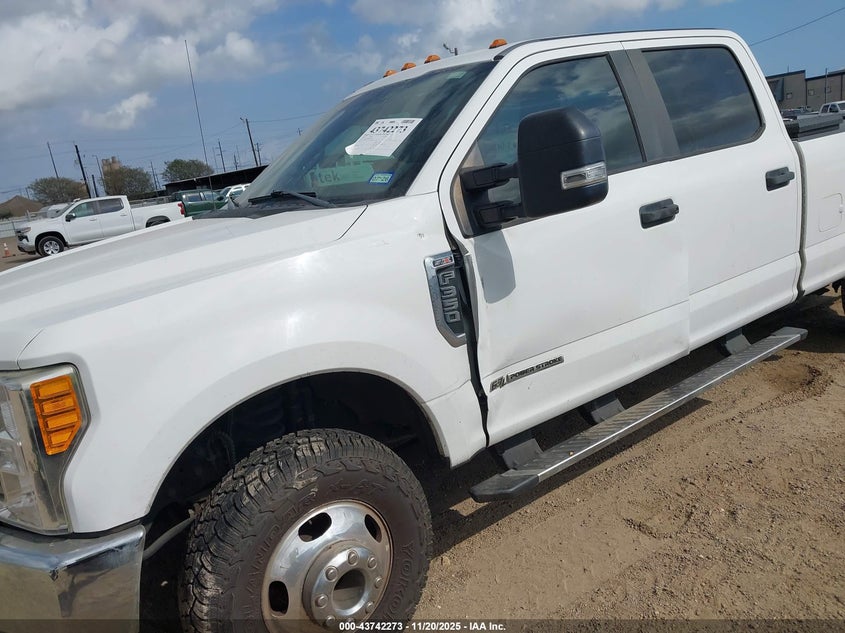 2017 Ford F-350 Xl VIN: 1FT8W3DT9HEF24558 Lot: 43742273