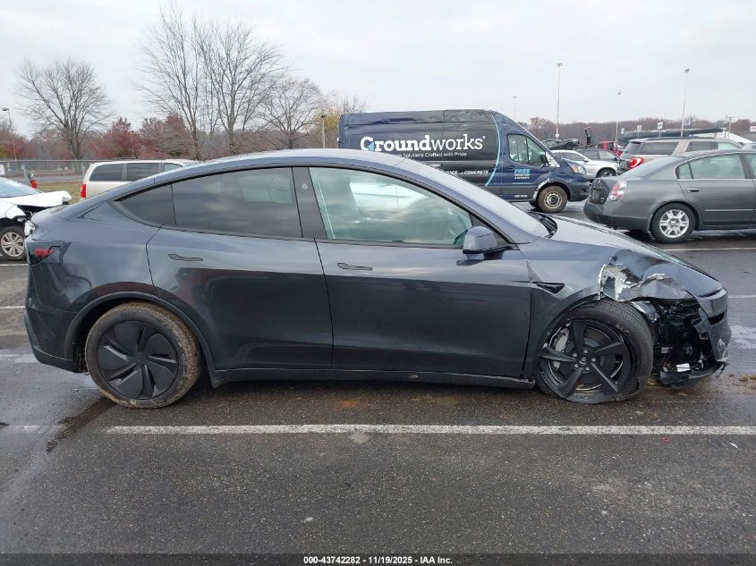 2026 Tesla Model Y Long Range Dual Motor All-Wheel Drive/Long Range Launch Series VIN: 7SAYGDEE2TA470921 Lot: 43742282