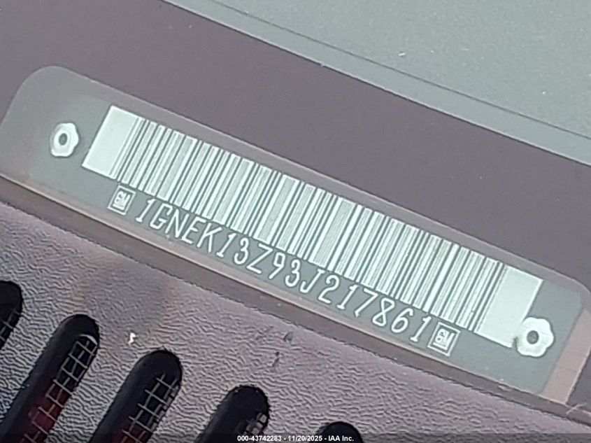 2003 Chevrolet Tahoe Lt VIN: 1GNEK13Z93J217861 Lot: 43742283