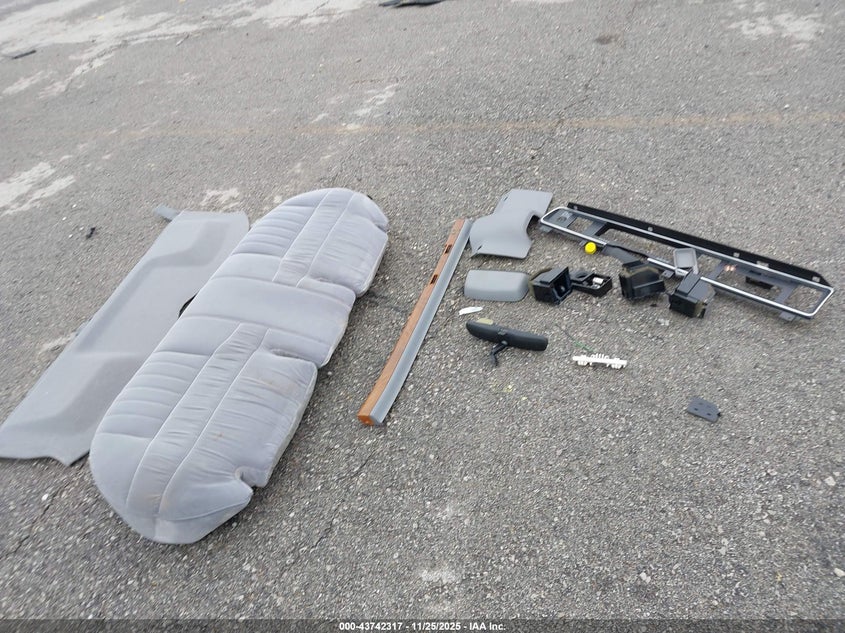 1993 Mercury Grand Marquis Ls VIN: 2MELM75W8PX643021 Lot: 43742317