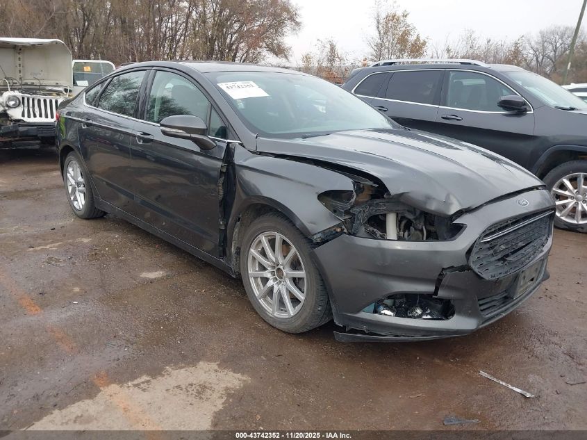 FORD FUSION SE