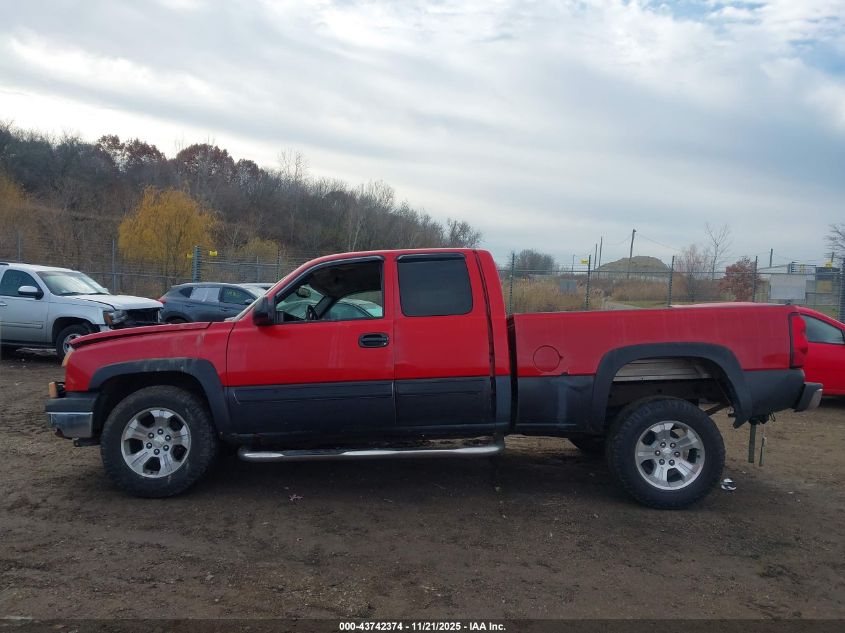 2004 Chevrolet Silverado 1500 Z71 VIN: 1GCEK19T74Z296803 Lot: 43742374
