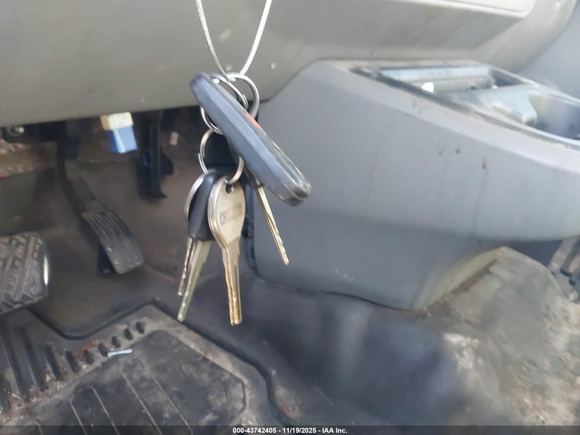 2014 Nissan Nv Cargo Nv2500 Hd S V6 VIN: 1N6BF0LXXEN107032 Lot: 43742405