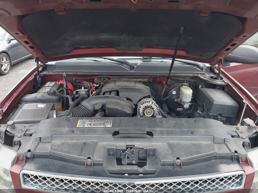 2008 Chevrolet Tahoe Ltz VIN: 1GNFK13008J157448 Lot: 43742408