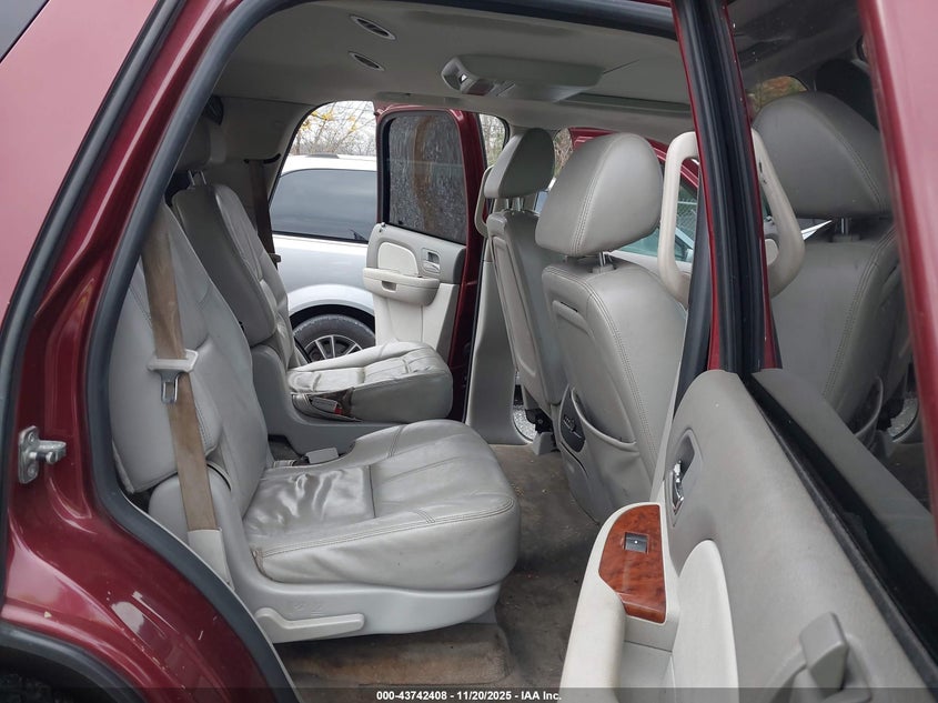 2008 Chevrolet Tahoe Ltz VIN: 1GNFK13008J157448 Lot: 43742408