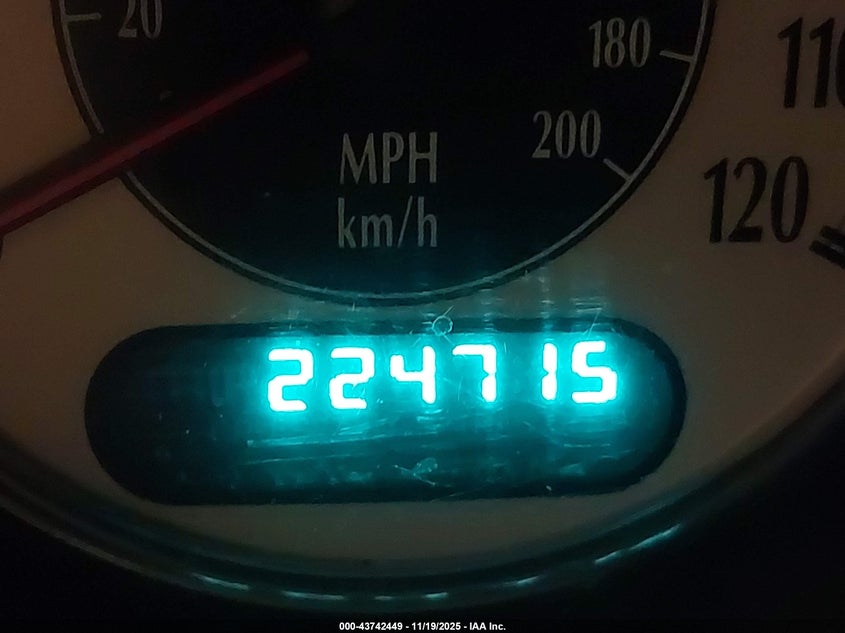 2C4GP54L91R199388 2001 CHRYSLER TOWN & COUNTRY photo no. 7