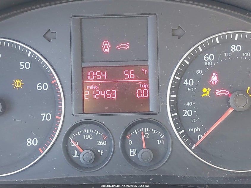 2007 Volkswagen Jetta Wolfsburg Edition VIN: 3VWEF71KX7M077881 Lot: 43742540