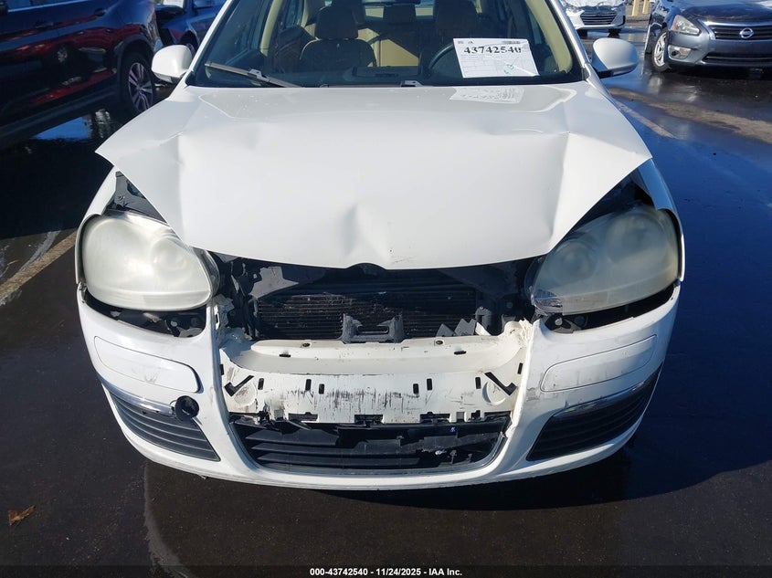 2007 Volkswagen Jetta Wolfsburg Edition VIN: 3VWEF71KX7M077881 Lot: 43742540